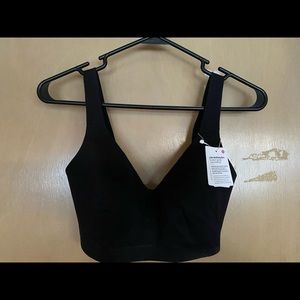 Lululemon like nothing bra